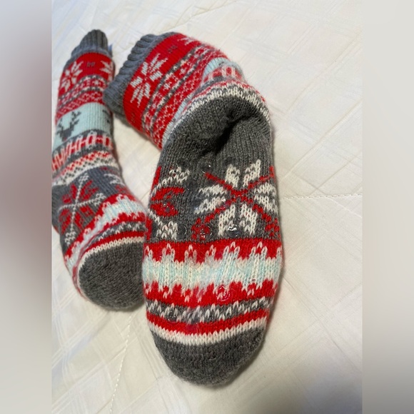 NWOT festive reading socks - Picture 3 of 3